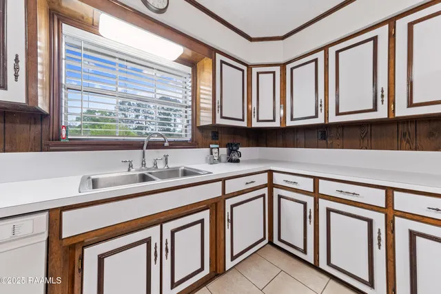 $599,000 | 2111 Main Highway, Arnaudville, LA 70512