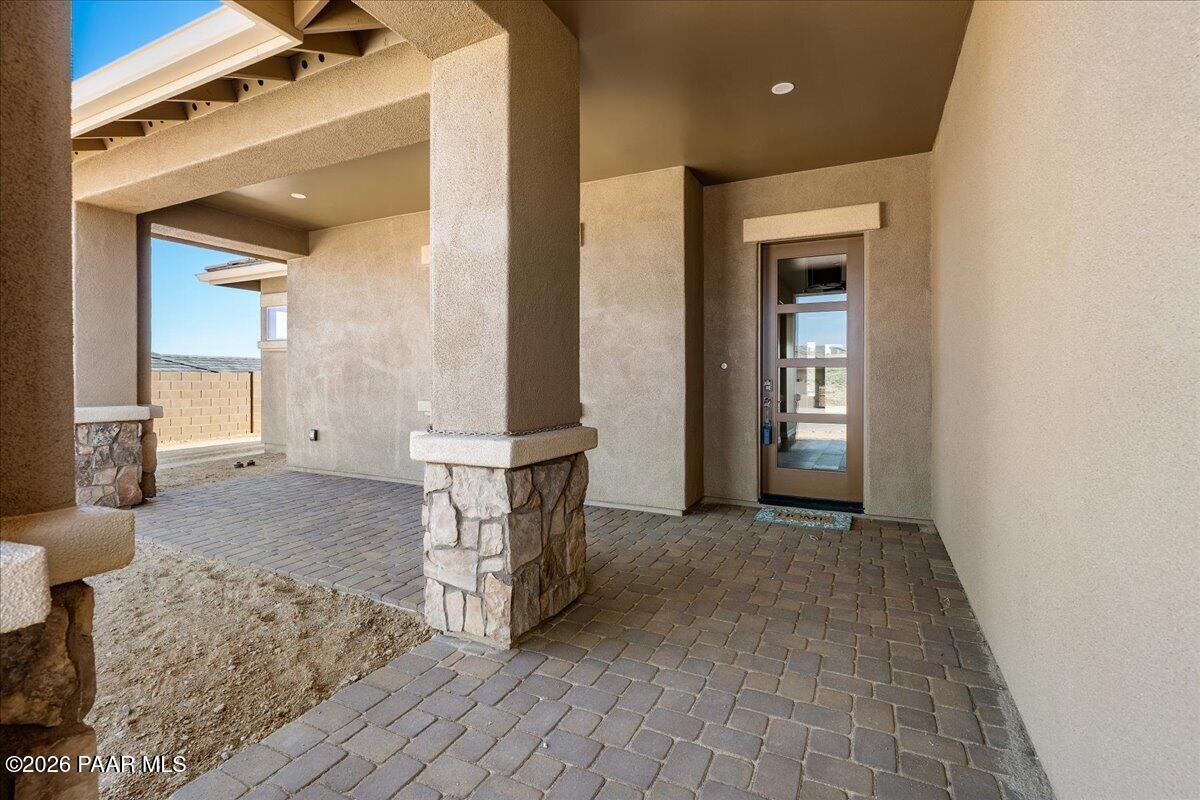 5219 Dells Point Road Prescott, AZ 86301 - Photo 2 of 43 03-Front Walkway