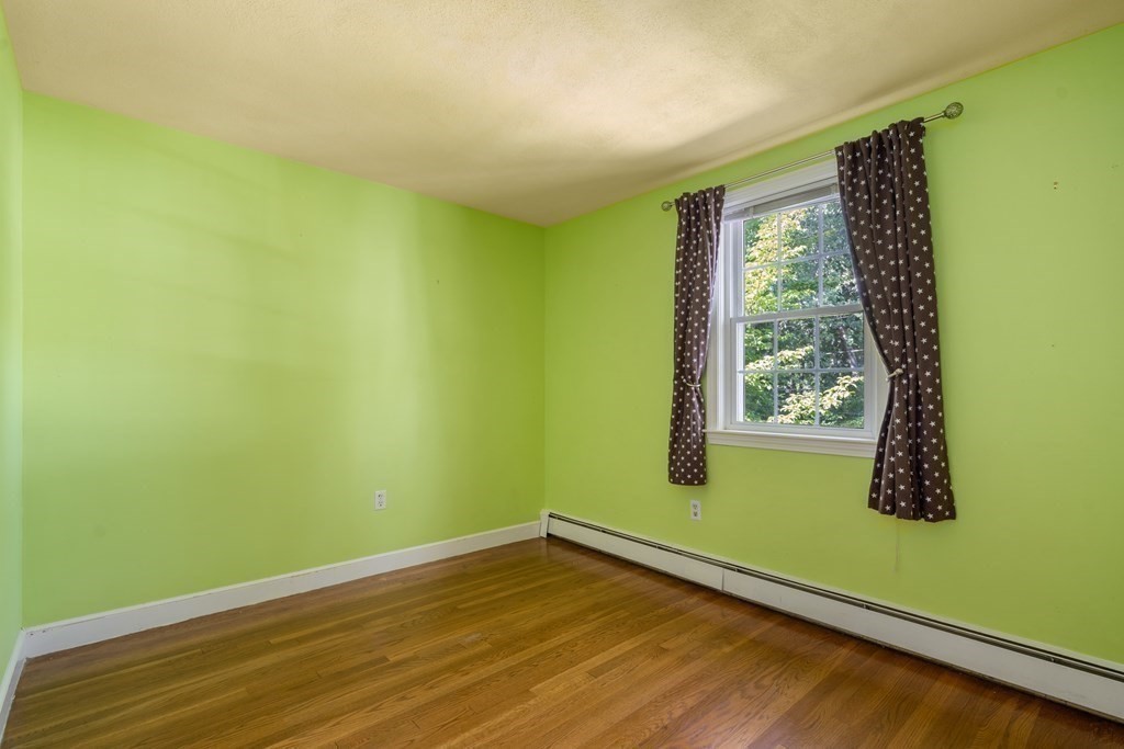 12 Oak Hill Road Wayland, MA 01778 - Photo 21 of 37 Gallery Image 21
