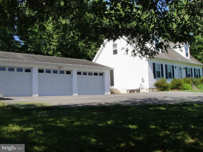 660 West Mount Harmony Road Owings, MD 20736 - Photo 4 of 26 Exterior (Front)