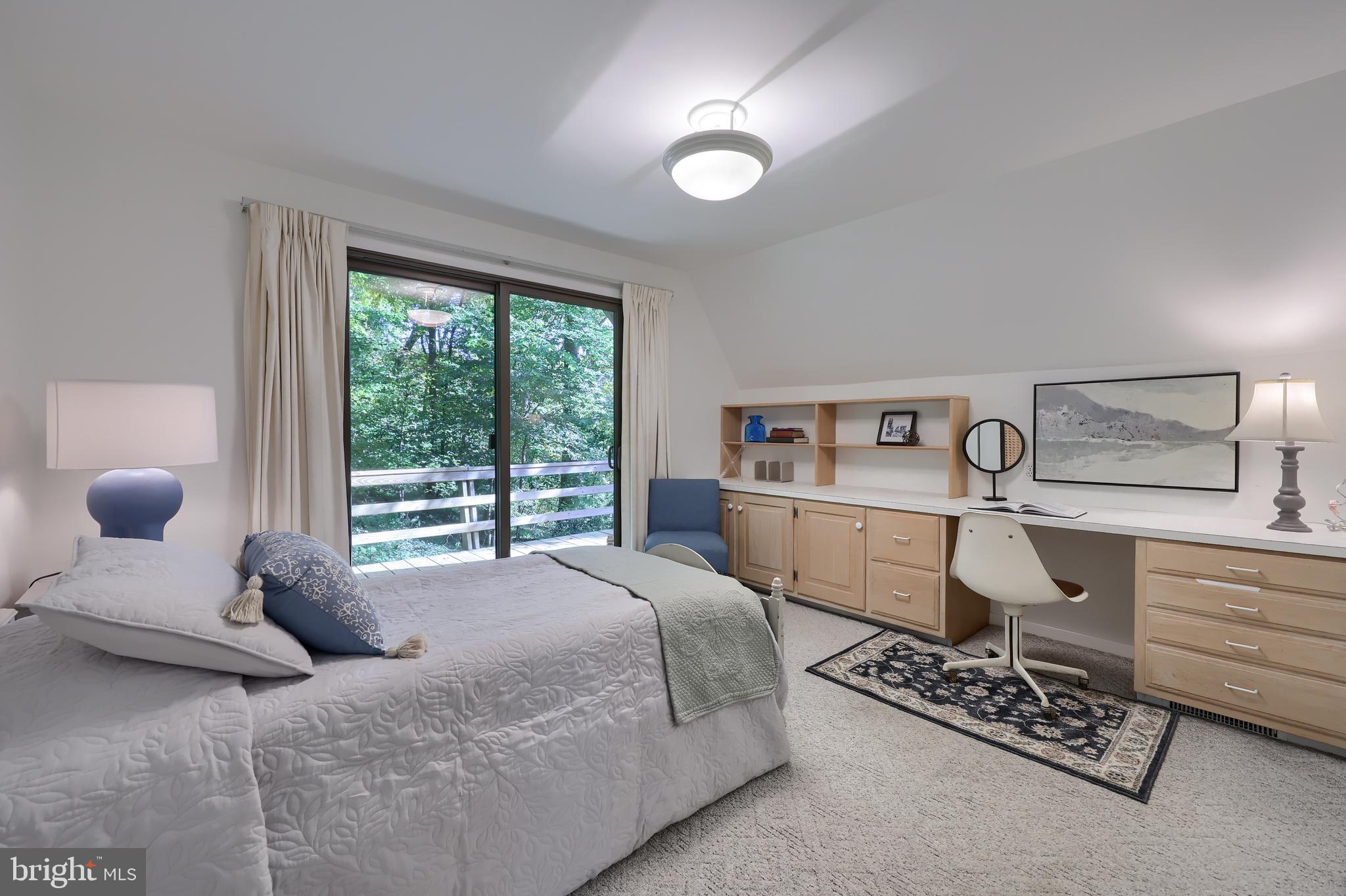 2487 Chestnut Ridge Drive Lancaster, PA 17601 - Photo 58 of 96 More built-ins for doing office work.