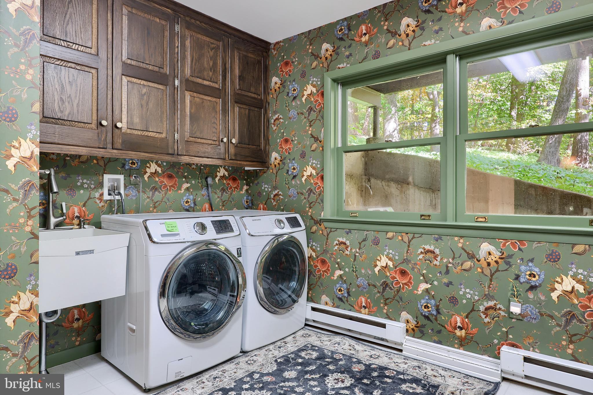 2487 Chestnut Ridge Drive Lancaster, PA 17601 - Photo 81 of 96 a utility room with dryer and washer