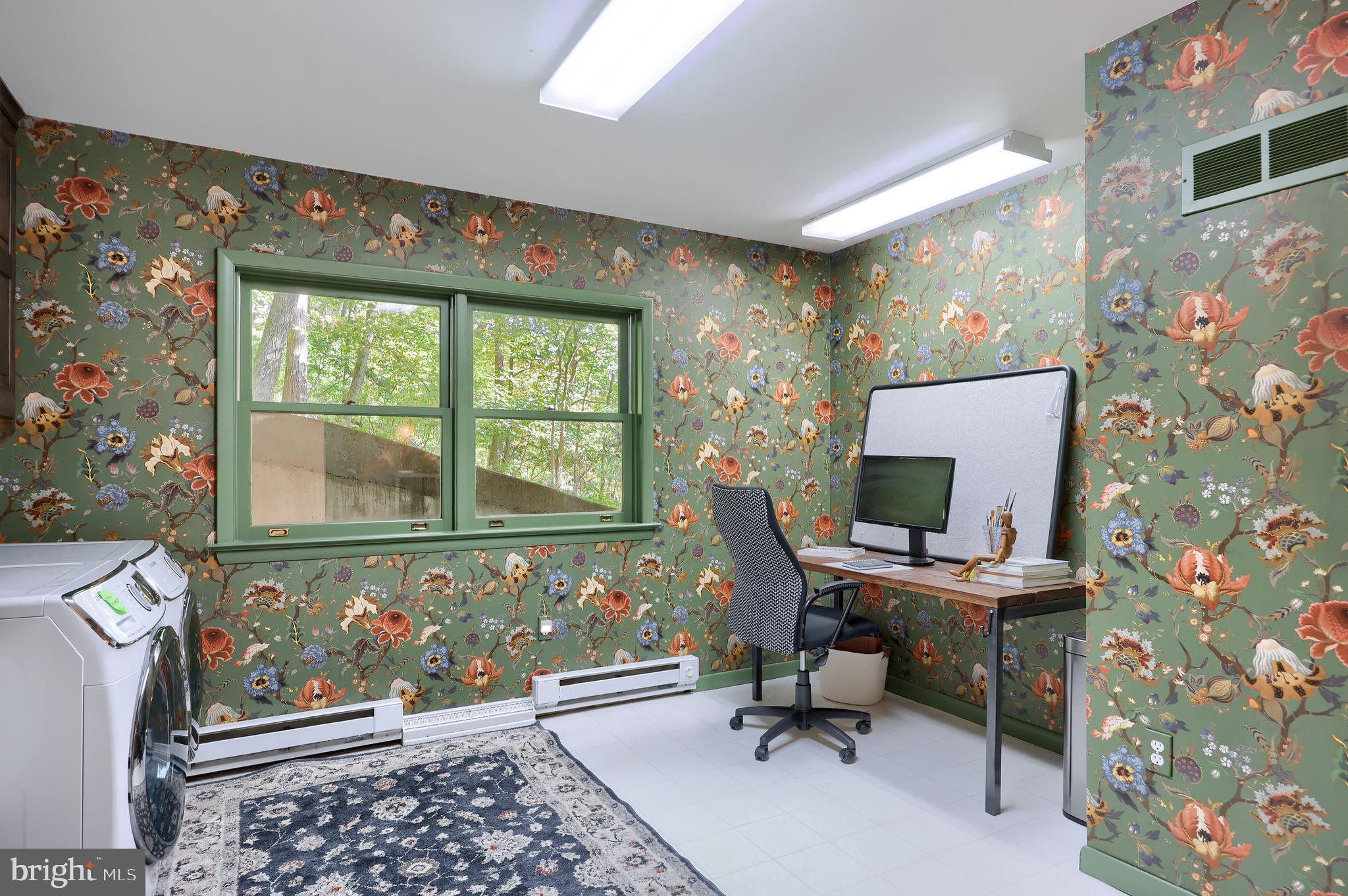 2487 Chestnut Ridge Drive Lancaster, PA 17601 - Photo 82 of 96 Office area.