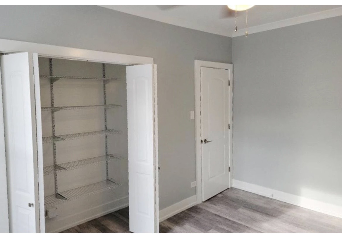 730 West Roscoe Street, Unit 2S Chicago, IL 60657 - Photo 10 of 10 a view of wooden door