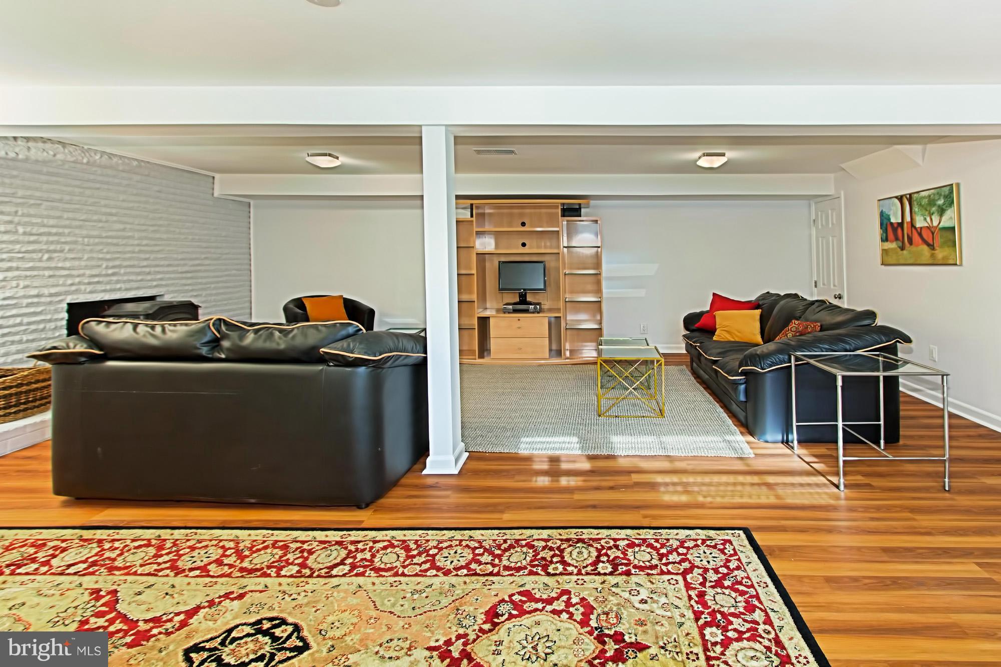 4513 Ferry Landing Road Alexandria, VA 22309 - Photo 21 of 30 Corner closet would be a perfect reading nook