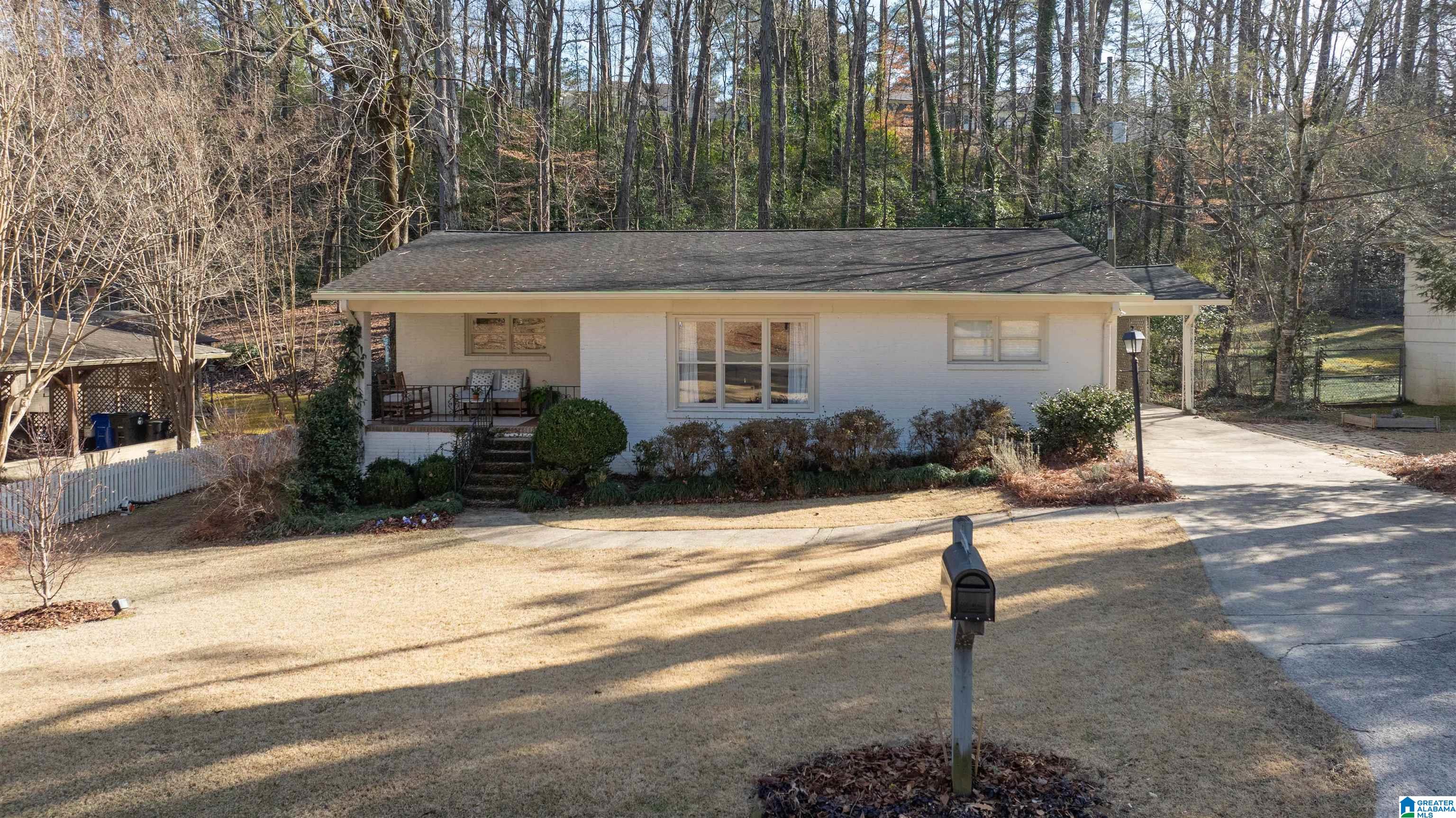 4173 Winston Way Birmingham, AL 35213 - Photo 1 of 38