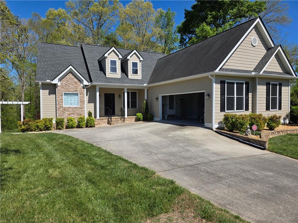 525 Pirklefield Drive Covington, GA 30014 - Photo 2 of 33