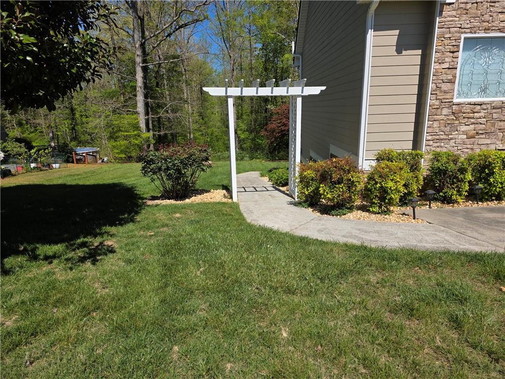 525 Pirklefield Drive Covington, GA 30014 - Photo 3 of 33