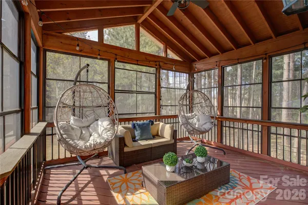 $949,000 | 16518 Governors Club Court, Charlotte, NC 28278