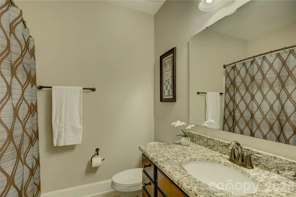 $949,000 | 16518 Governors Club Court, Charlotte, NC 28278