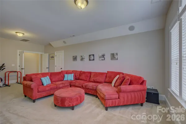 $949,000 | 16518 Governors Club Court, Charlotte, NC 28278