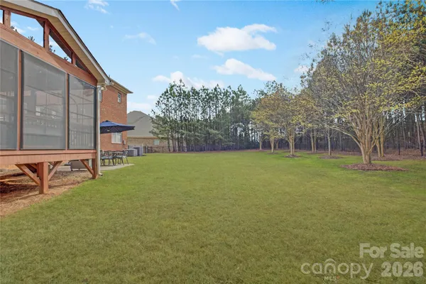 $949,000 | 16518 Governors Club Court, Charlotte, NC 28278