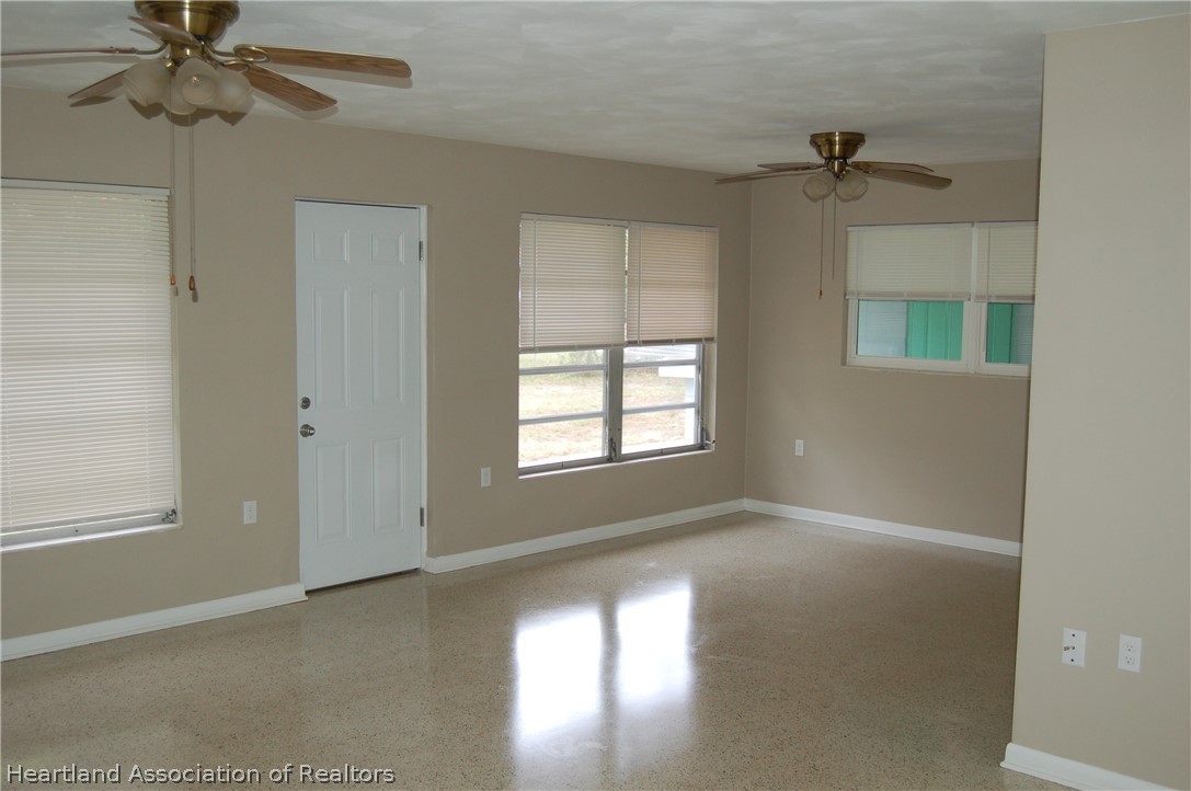 3029 West Verona Road Avon Park, FL 33825 - Photo 17 of 25 a view of an empty room with a window