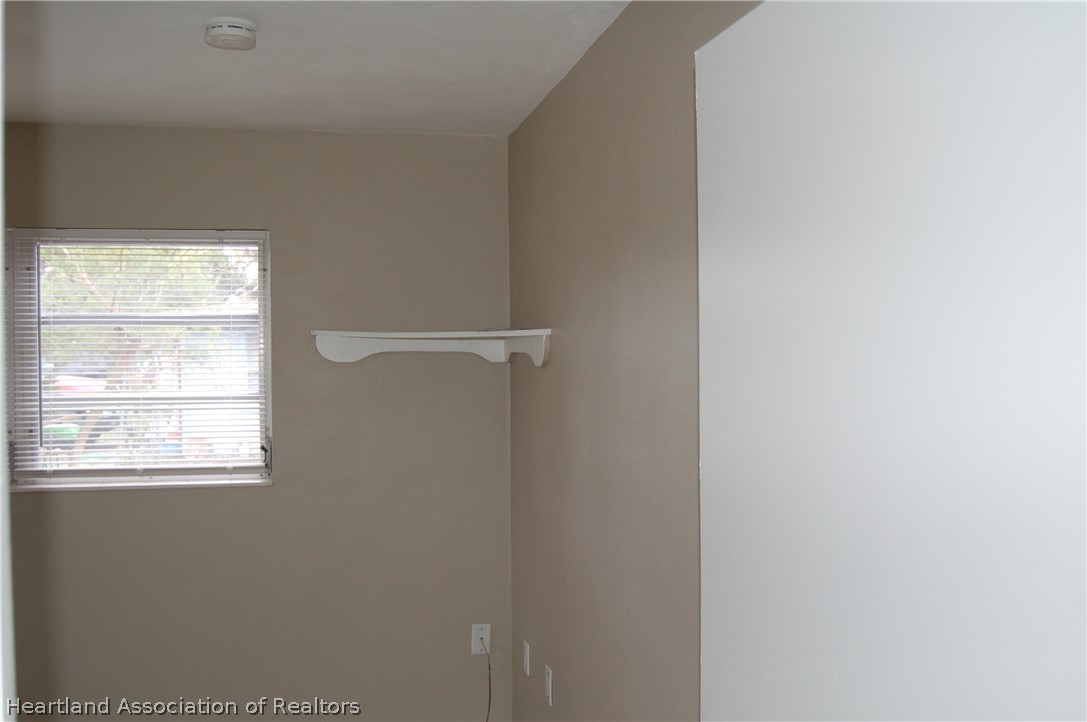 3029 West Verona Road Avon Park, FL 33825 - Photo 23 of 25 a view of a rack on the wall