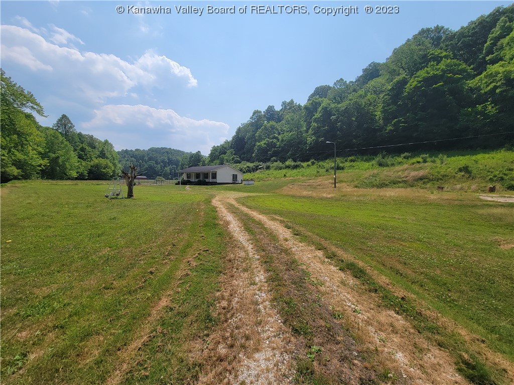 208 Sycamore Road Griffithsville, WV 25521 - Photo 21 of 21 Gallery Image 21