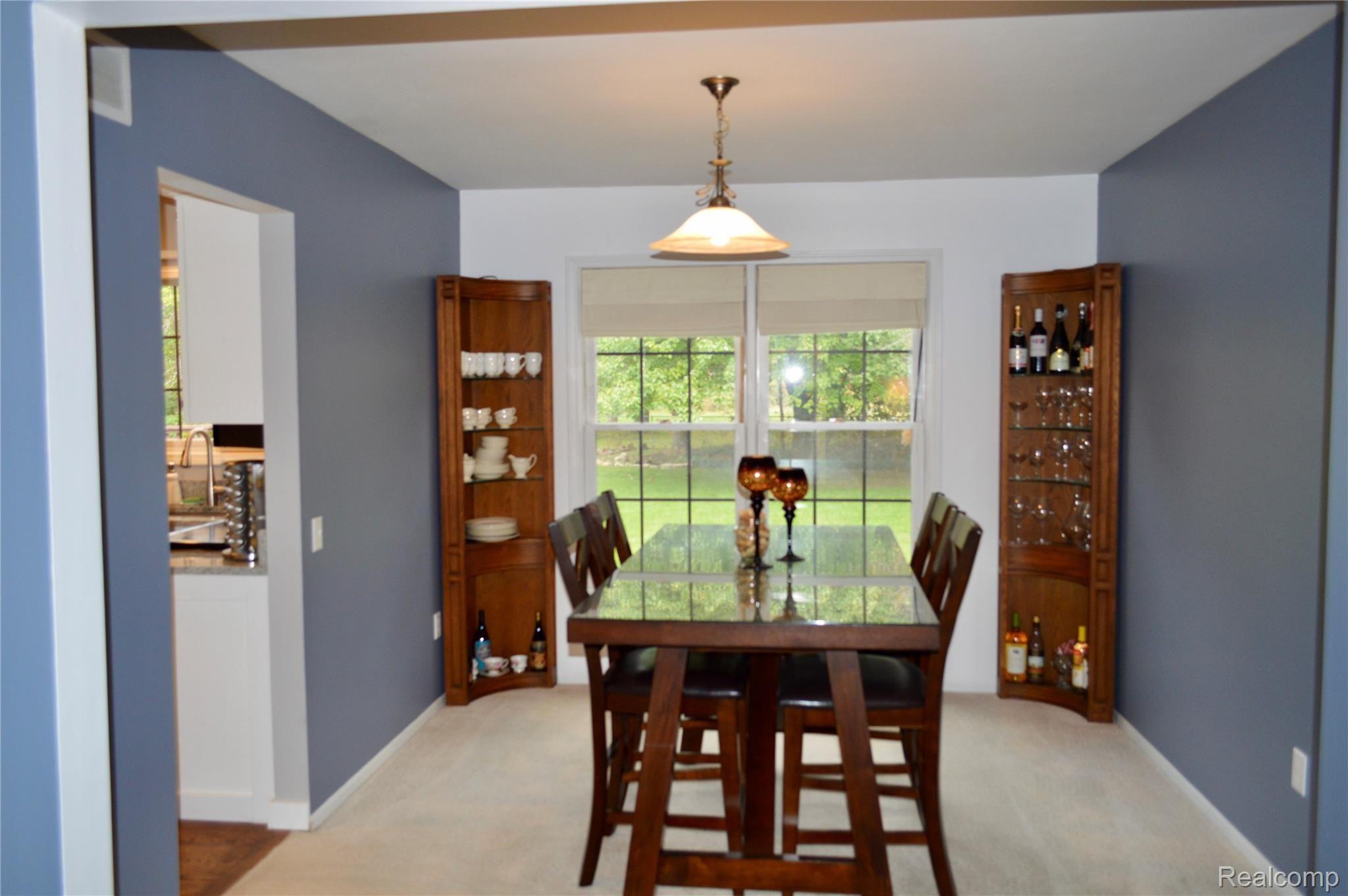 35472 Fredericksburg Road Farmington, MI 48331 - Photo 8 of 28 fullsizeoutput_23a.jpeg