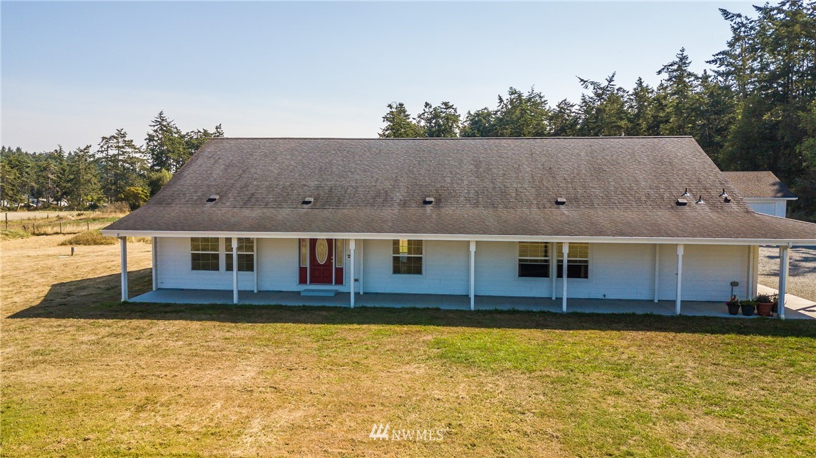 1459 Zylstra Road Oak Harbor, WA 98277 - Photo 2 of 25 Gallery Image 2