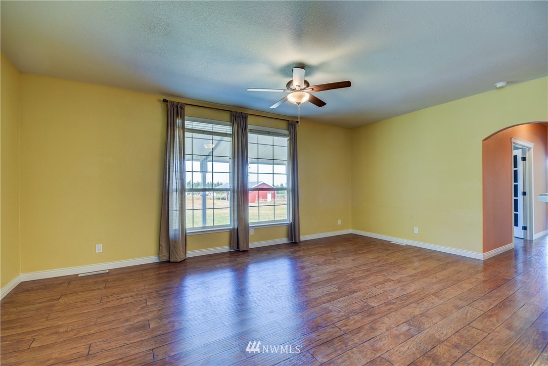 1459 Zylstra Road Oak Harbor, WA 98277 - Photo 15 of 25 Gallery Image 15