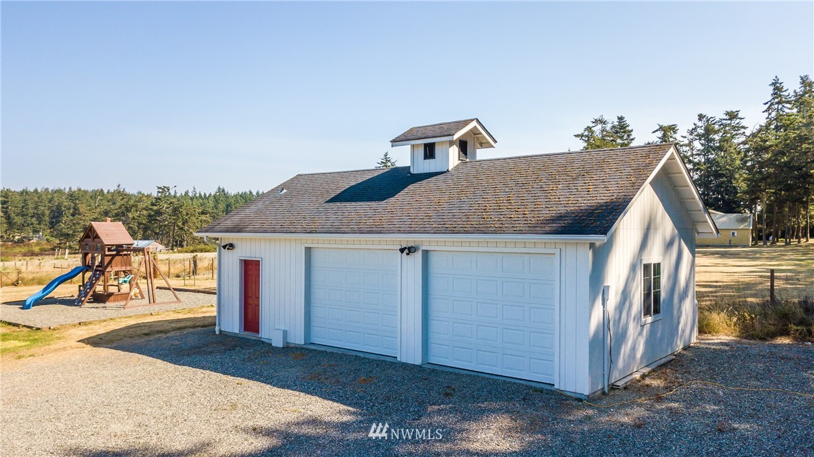 1459 Zylstra Road Oak Harbor, WA 98277 - Photo 4 of 25 Gallery Image 4