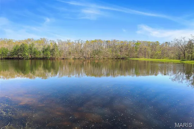 $1,595,000 | 858 Wayne, Greenville, MO 63944