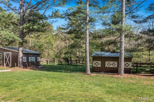 $1,595,000 | 858 Wayne, Greenville, MO 63944