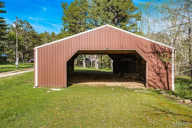 $1,595,000 | 858 Wayne, Greenville, MO 63944