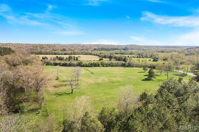 $1,595,000 | 858 Wayne, Greenville, MO 63944