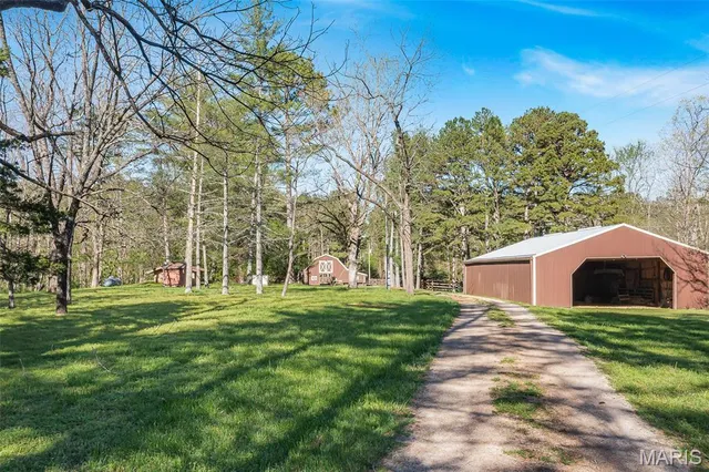 $1,595,000 | 858 Wayne, Greenville, MO 63944