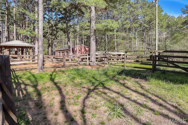 $1,595,000 | 858 Wayne, Greenville, MO 63944