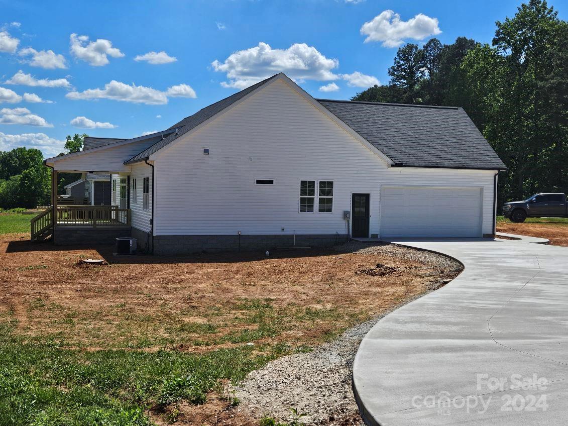 1875 Miller Chapel Road Salisbury, NC 28147 - Photo 3 of 33 Gallery Image 3