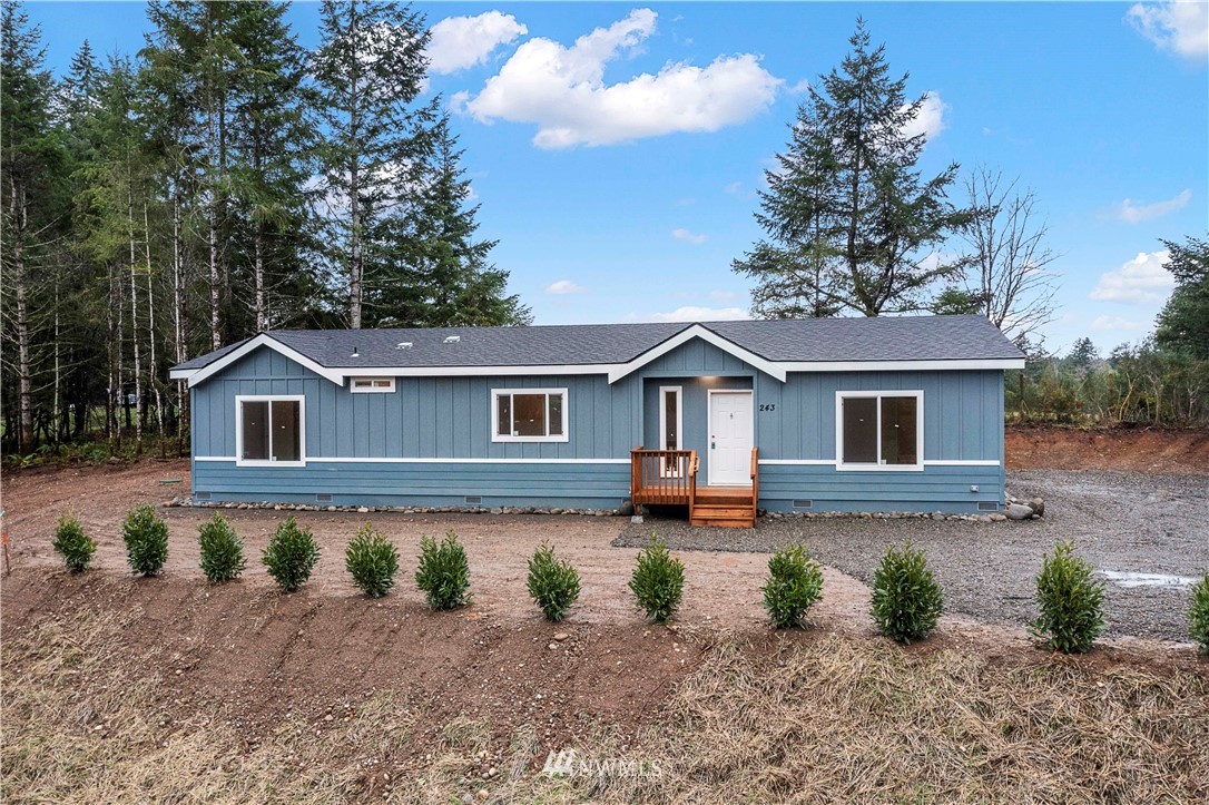 243 East Clay Road Shelton, WA 98584 - Photo 1 of 34 Gallery Image 1