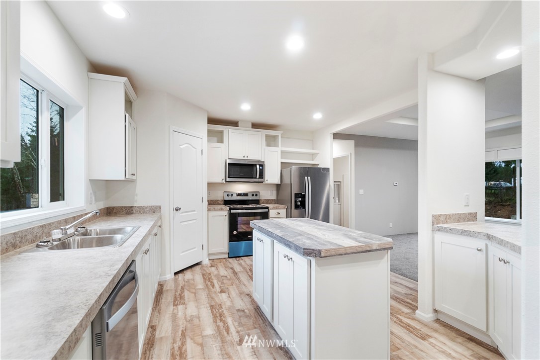 243 East Clay Road Shelton, WA 98584 - Photo 15 of 34 Gallery Image 15