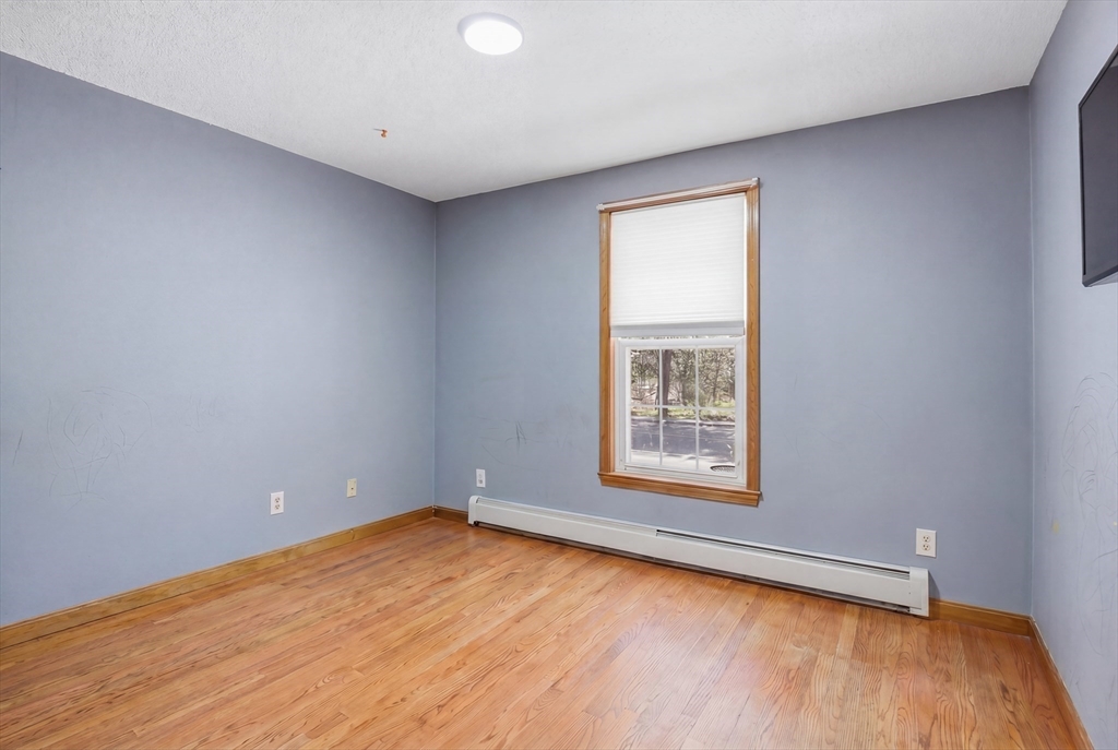 48 Forest Avenue Hudson, MA 01749 - Photo 12 of 39