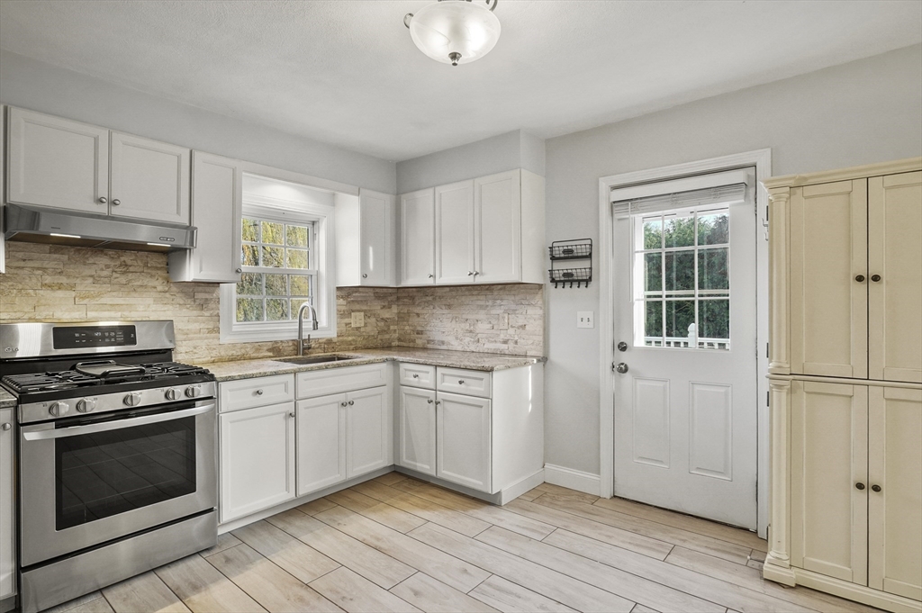48 Forest Avenue Hudson, MA 01749 - Photo 16 of 39