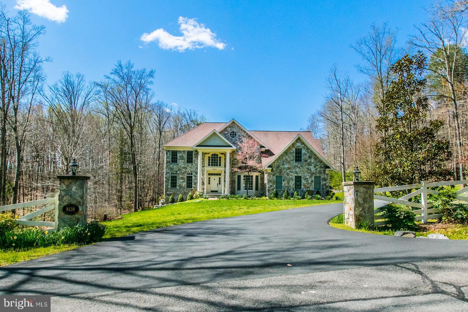 8138 Rondelay Lane Fairfax Station, VA 22039 - Photo 1 of 64