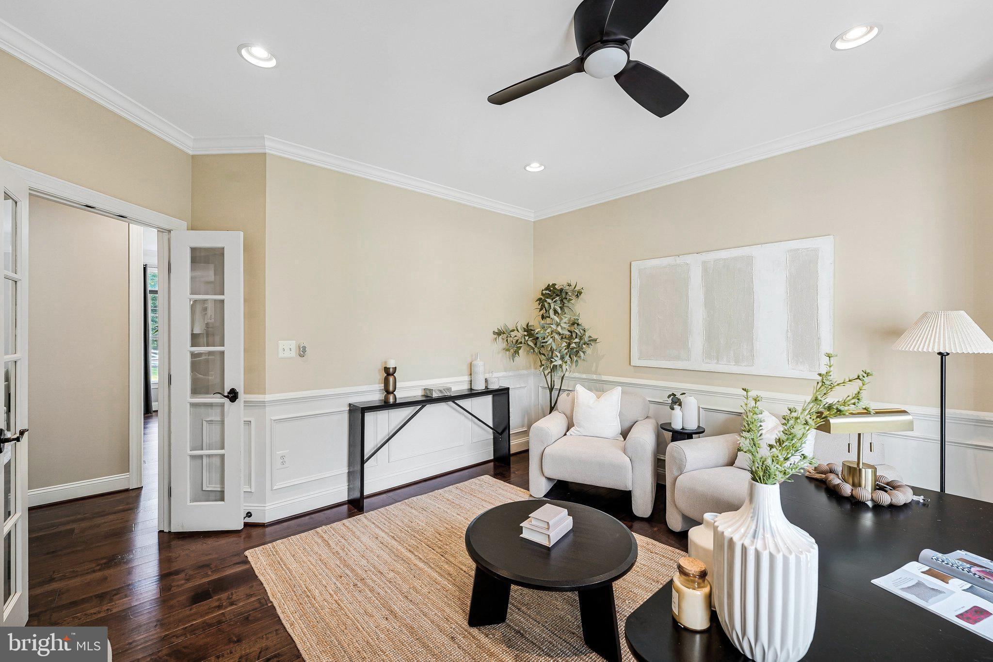 8138 Rondelay Lane Fairfax Station, VA 22039 - Photo 18 of 64 Office/Bonus Room on Main Level