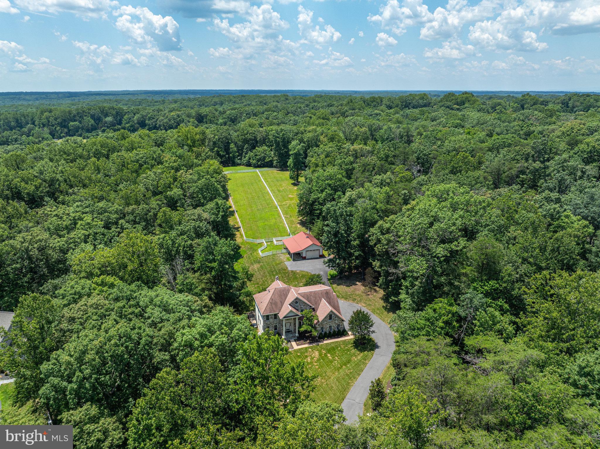 8138 Rondelay Lane Fairfax Station, VA 22039 - Photo 2 of 64