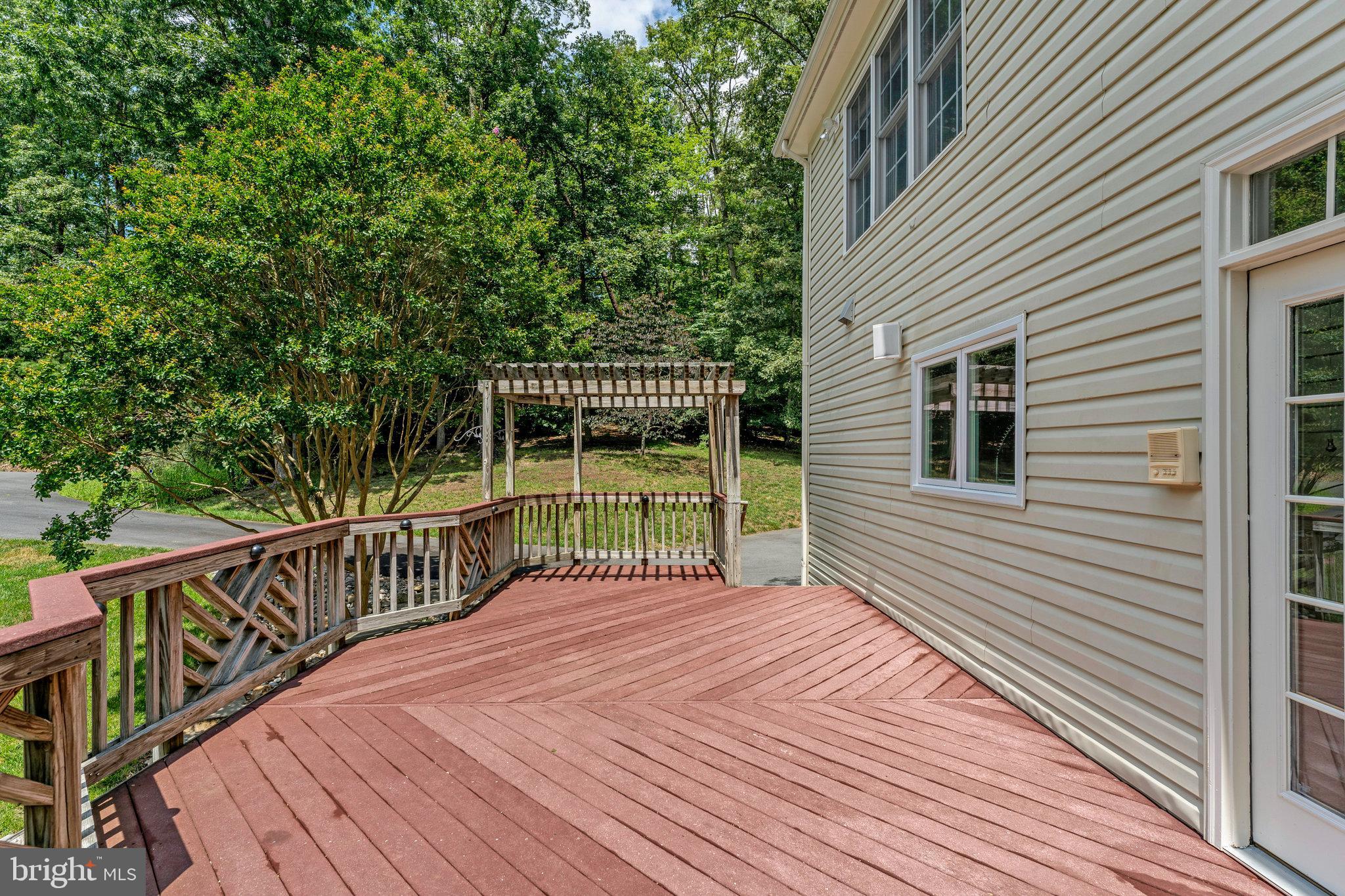 8138 Rondelay Lane Fairfax Station, VA 22039 - Photo 55 of 64 Deck