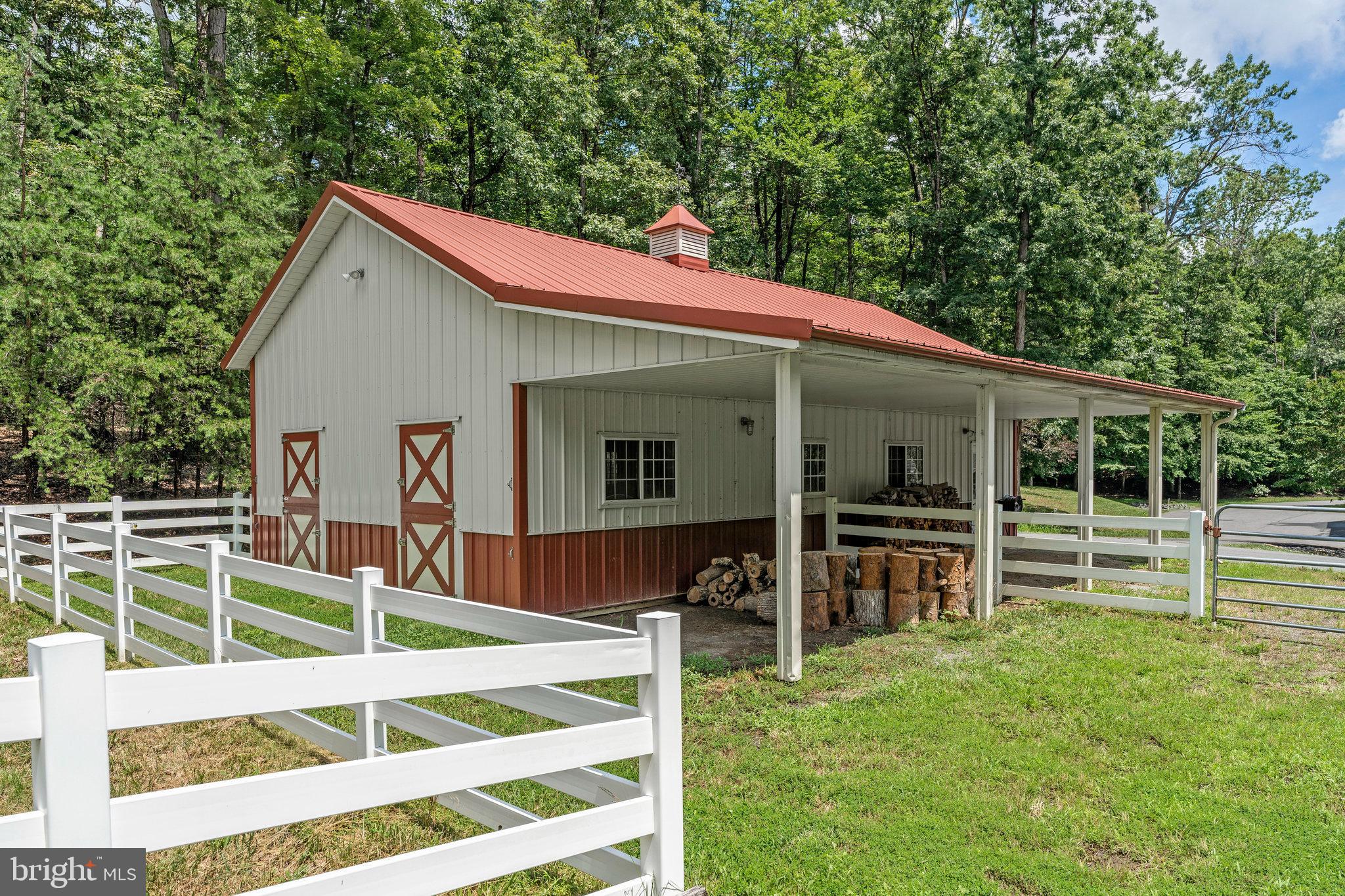 8138 Rondelay Lane Fairfax Station, VA 22039 - Photo 56 of 64 Morton Barn