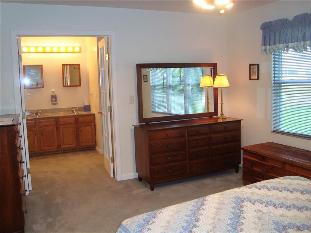 217 Springhill Road Seymour, IN 47274 - Photo 12 of 21 Gallery Image 12