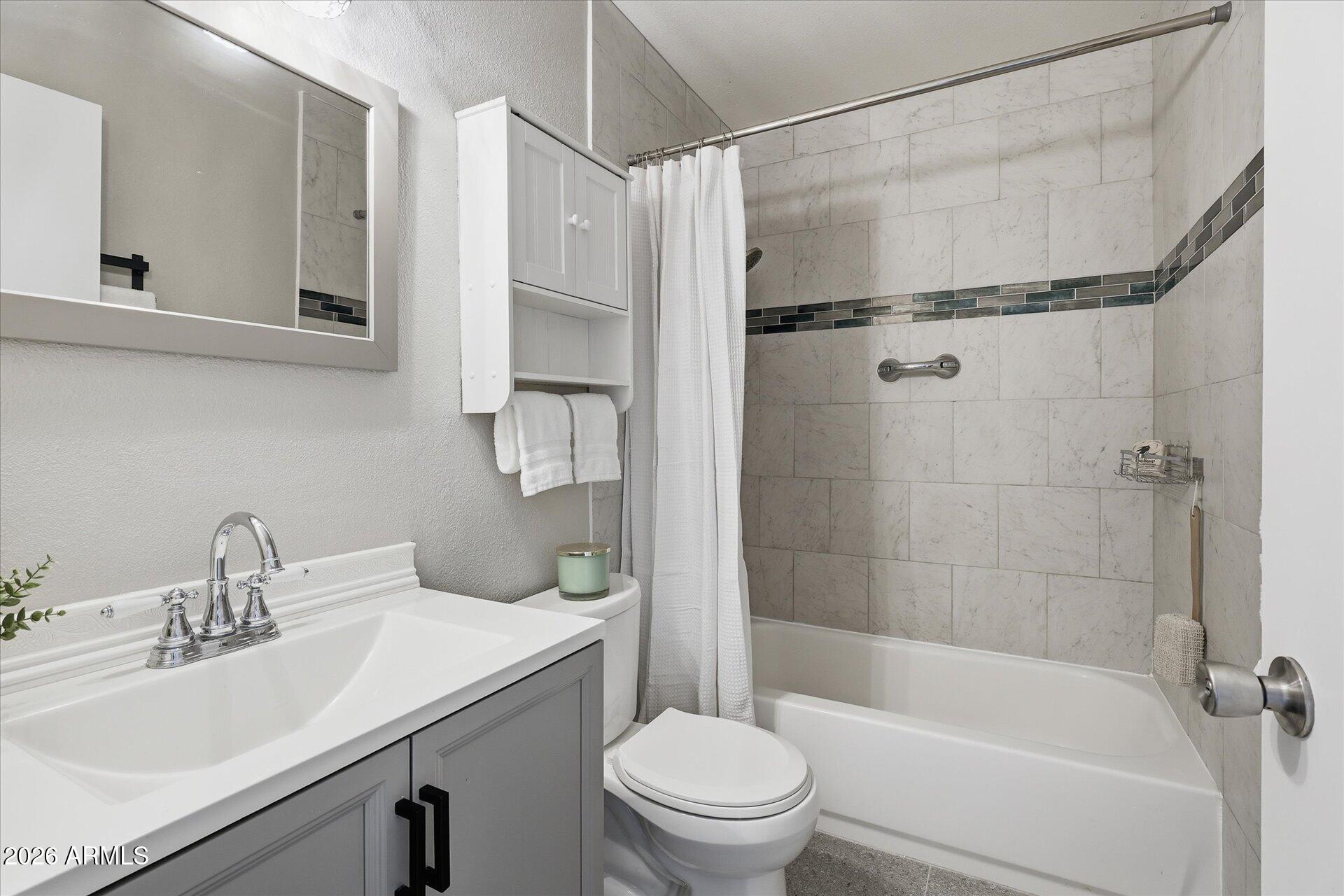1006 East Redfield Road Tempe, AZ 85283 - Photo 22 of 42