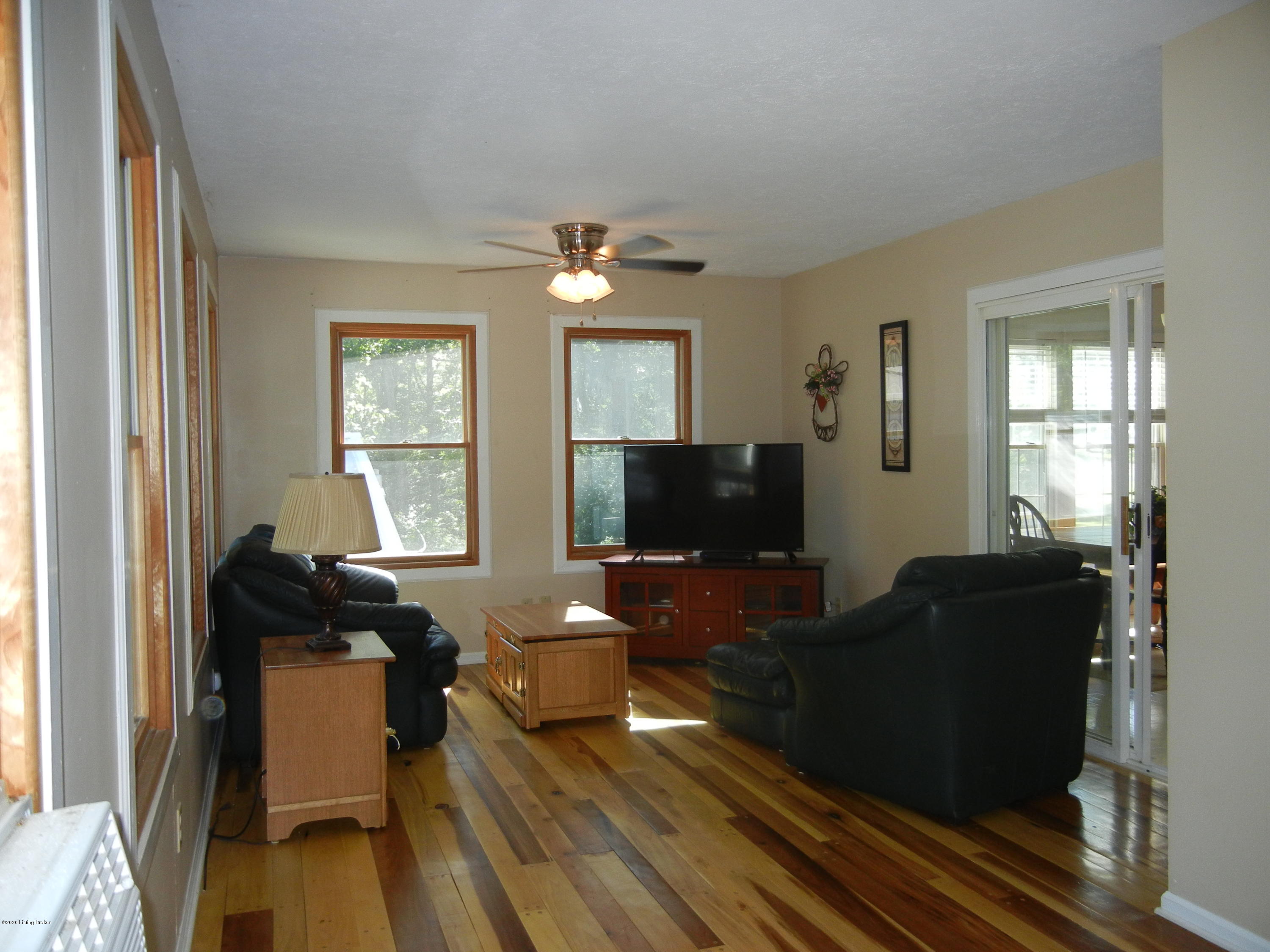 371 Thorn Hl Road Pendleton, KY 40055 - Photo 18 of 57 DSCN3727