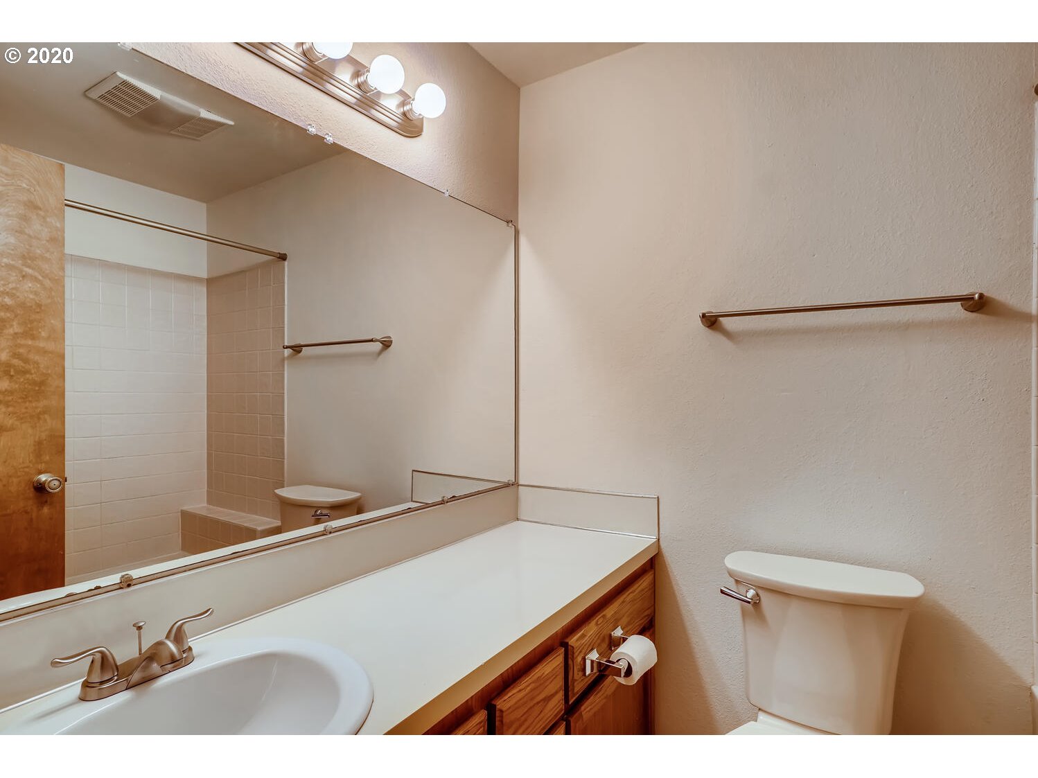 9490 Southwest Morrison Street Portland, OR 97225 - Photo 18 of 29 Gallery Image 18