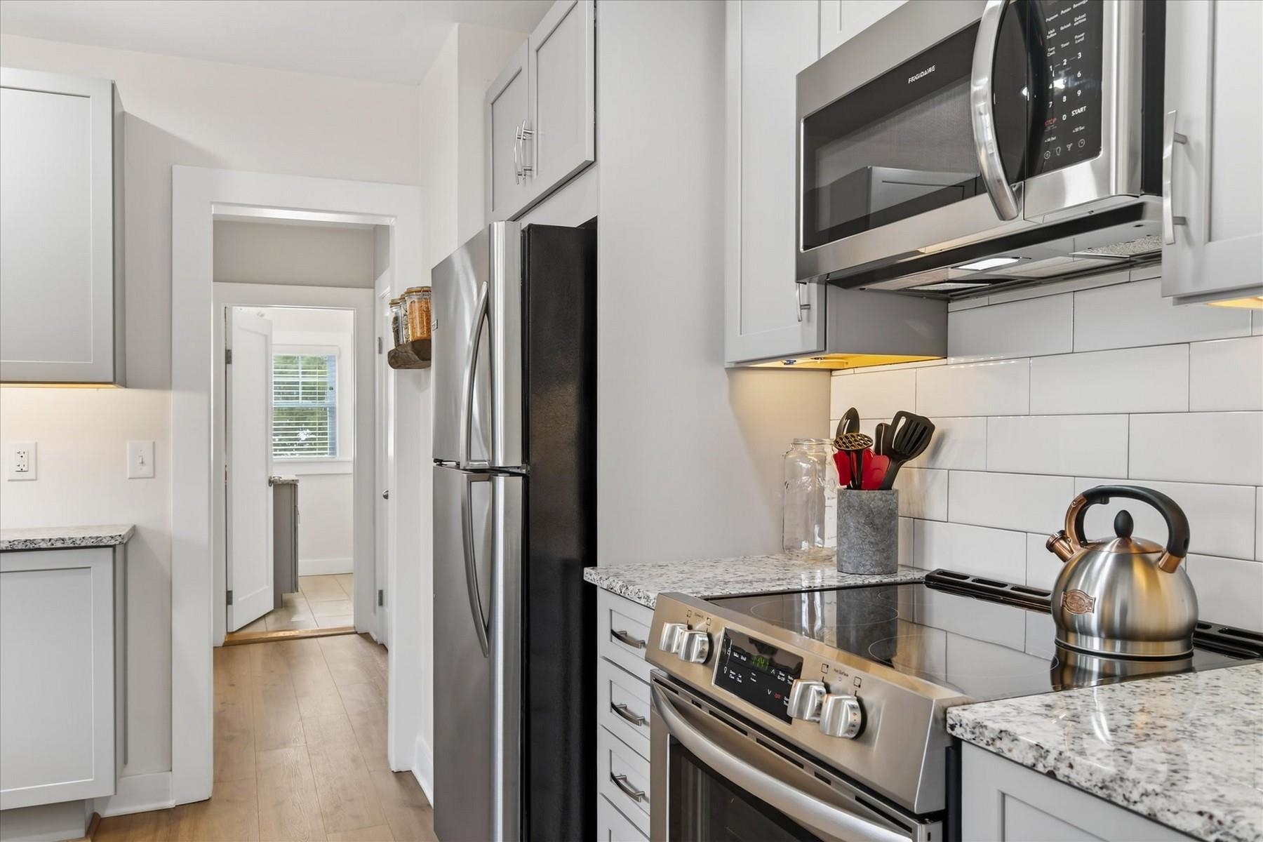 2222 West Street Proctor, VT 05765 - Photo 19 of 37