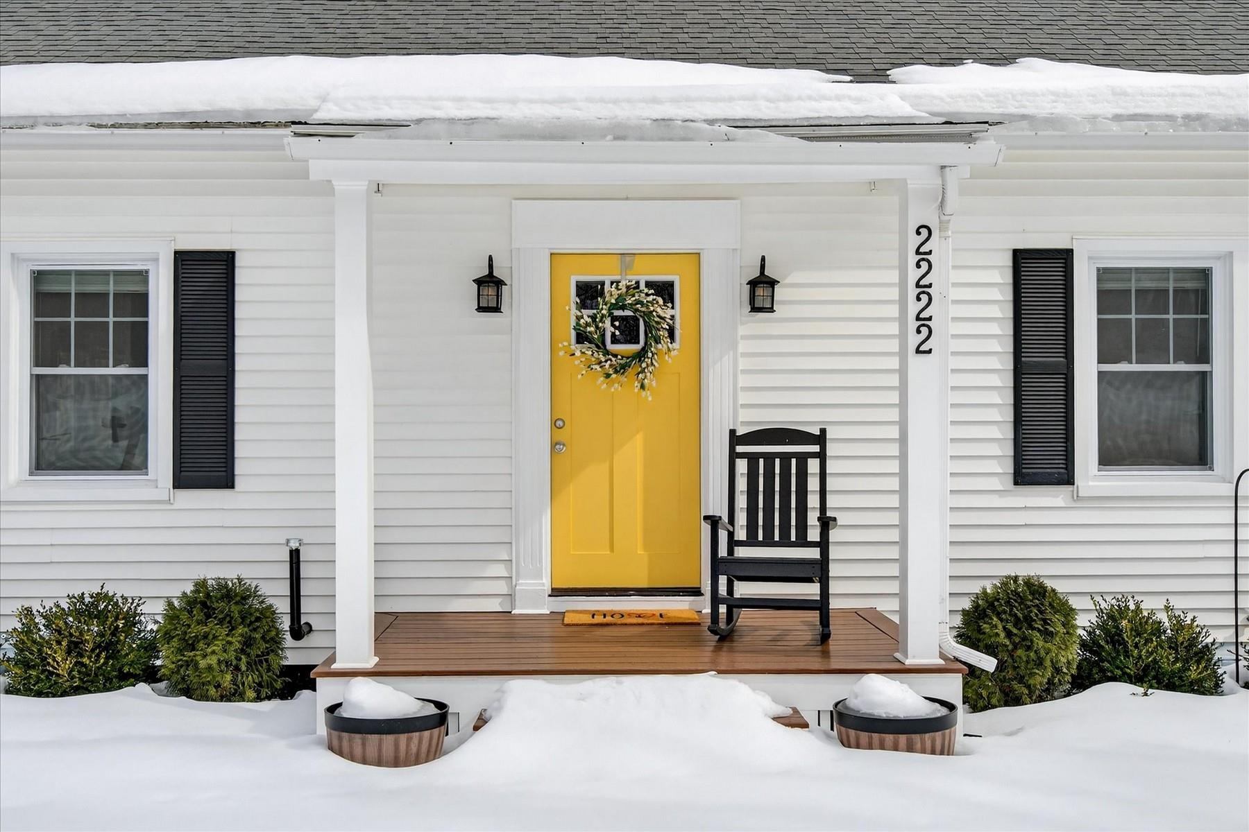 2222 West Street Proctor, VT 05765 - Photo 2 of 37