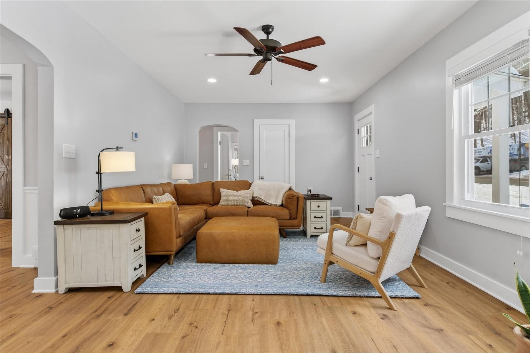 2222 West Street Proctor, VT 05765 - Photo 5 of 37