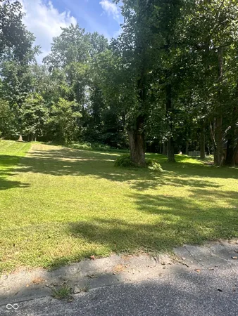 $39,500 | 207 River Drive, Bloomfield, IN 47424