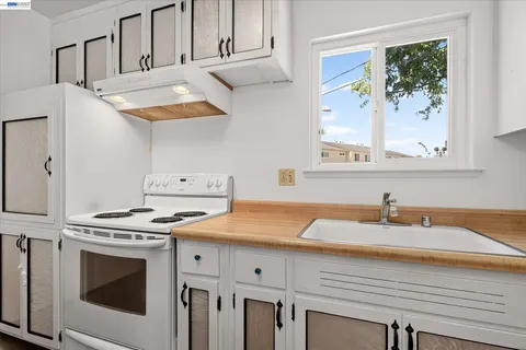 $999,000 | 36740 Theta Court, Fremont, CA 94536
