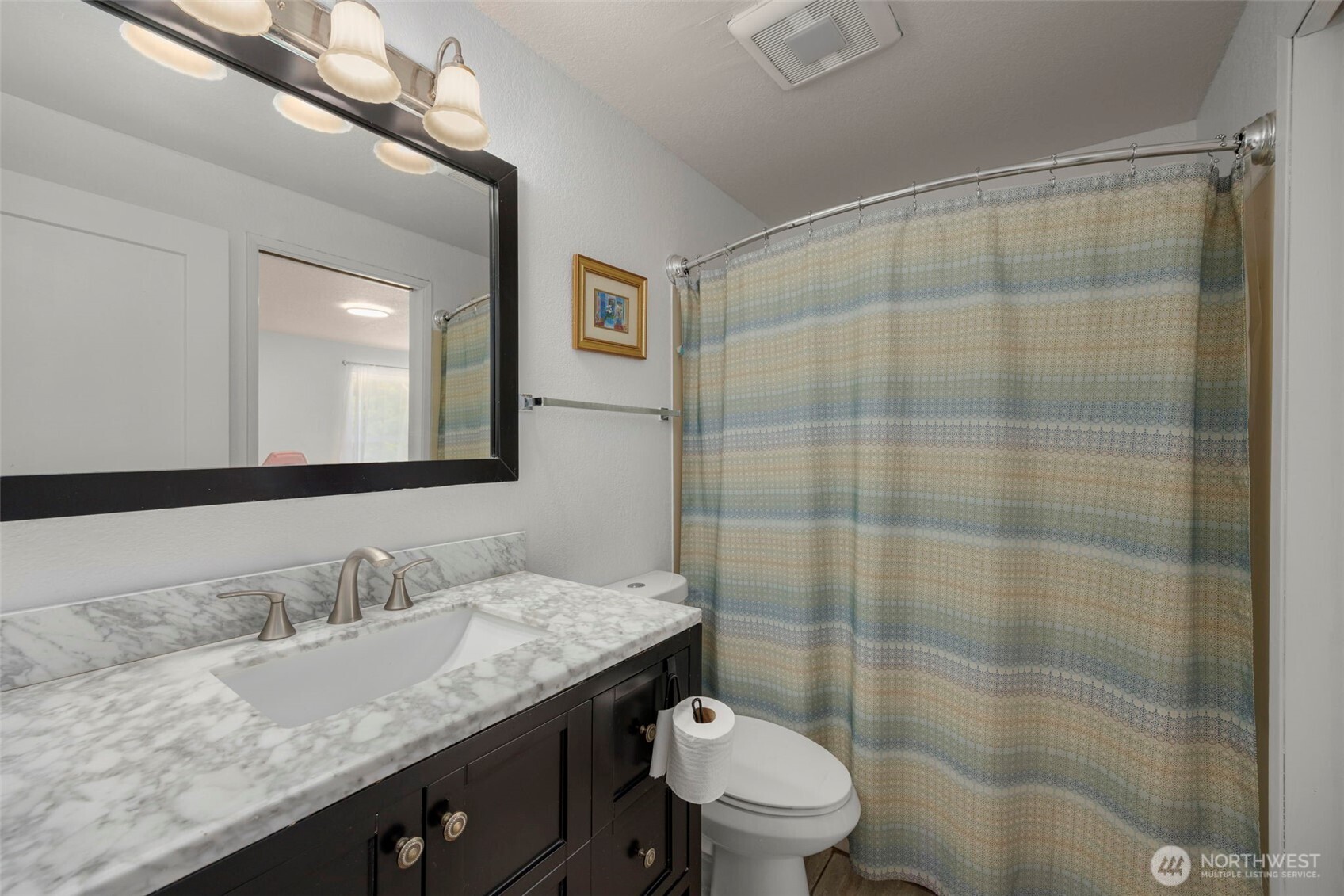 4231 Northeast 5th Street, Unit B203 Renton, WA 98059 - Photo 9 of 17