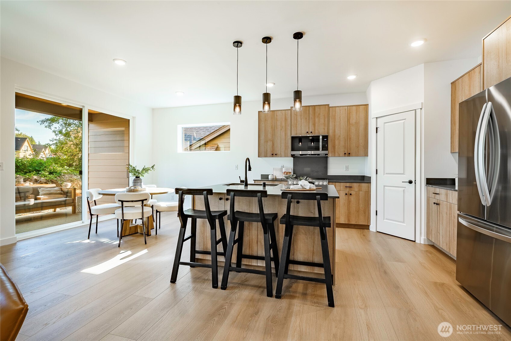 3005 Cedar View Road Blaine, WA 98230 - Photo 8 of 30